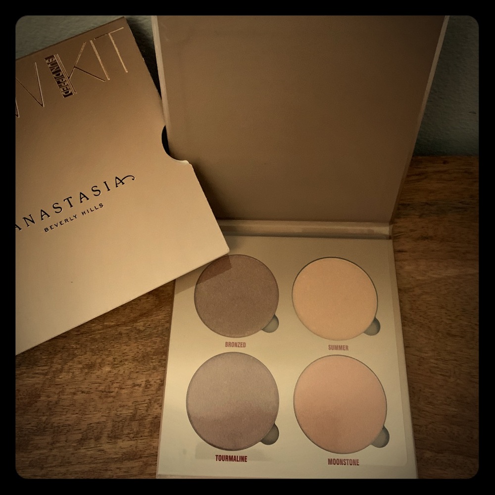 ABH sun dipped Glow kit